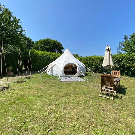 Secret Garden Glamping Lymington Exterior photo